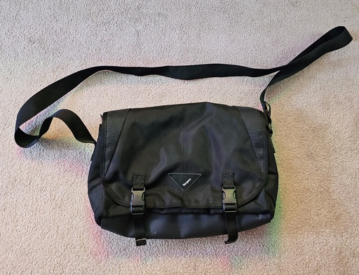 Targus - Small 12" Laptop Bag - Black w/ Strap